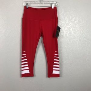 FASHION NOVA ATHLETIC CROPPED LEGGING